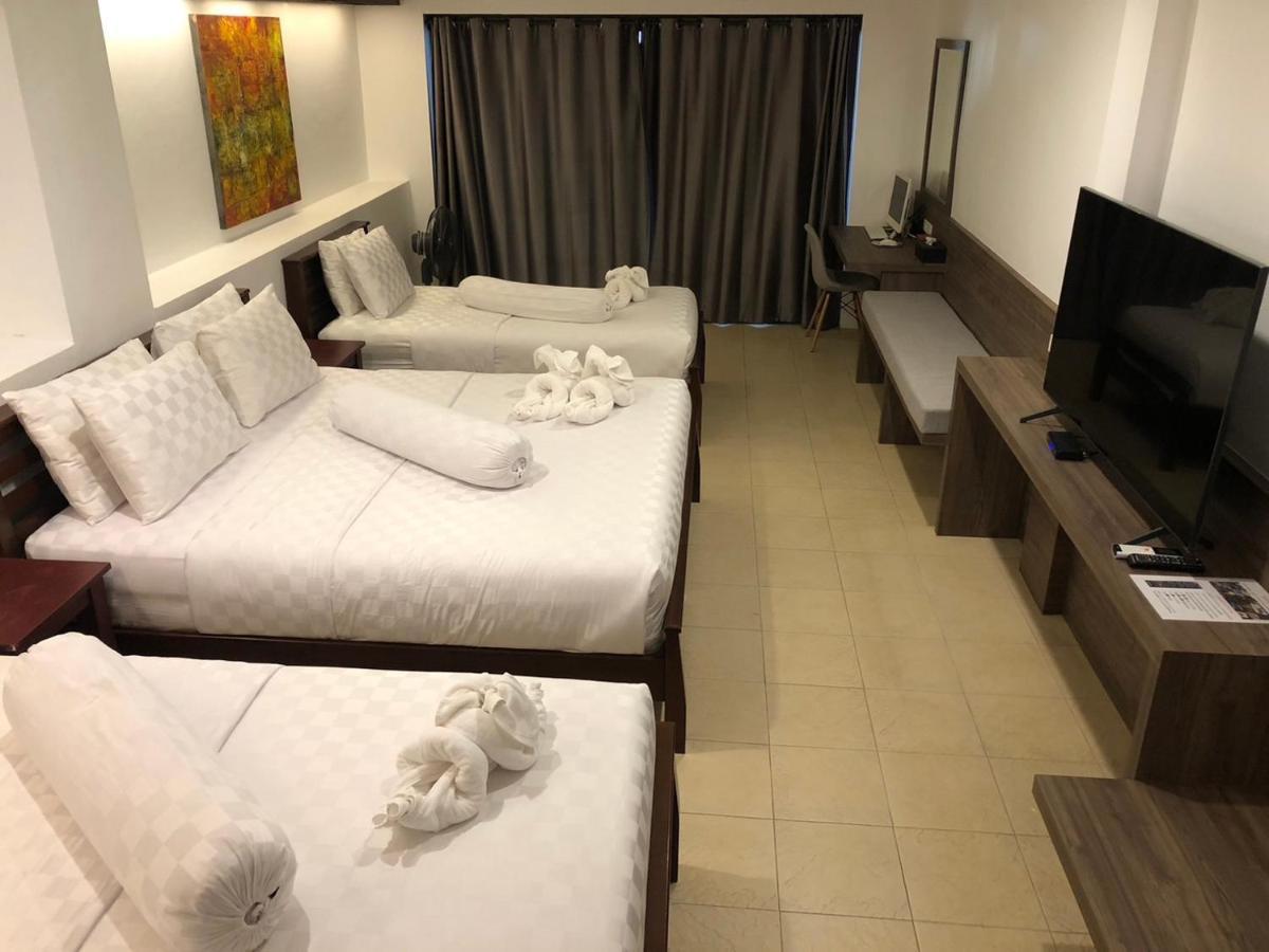 Baantalay Thungwualaen Hotell Pathiu Exteriör bild