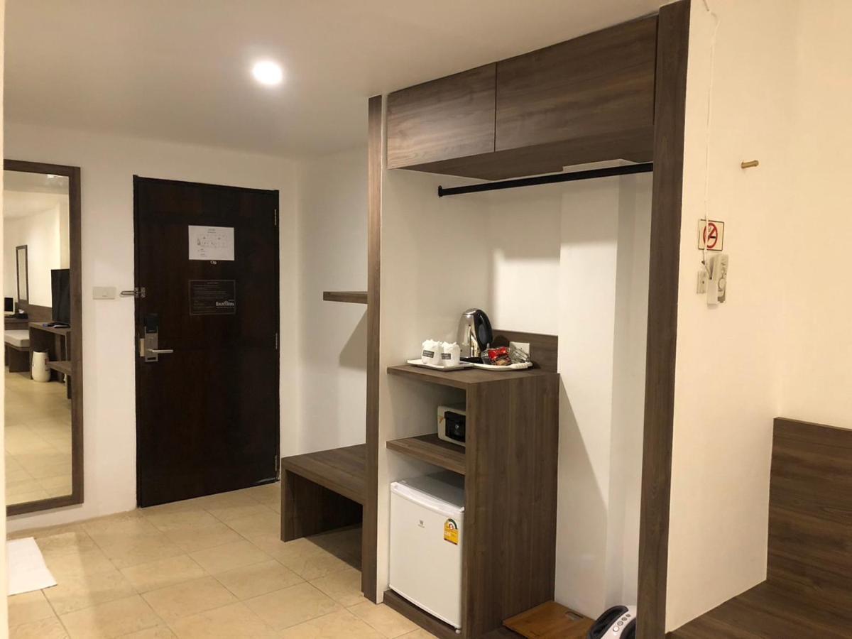Baantalay Thungwualaen Hotell Pathiu Exteriör bild
