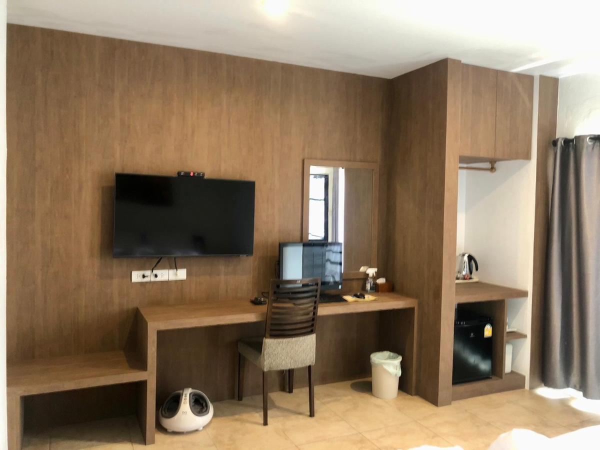 Baantalay Thungwualaen Hotell Pathiu Exteriör bild